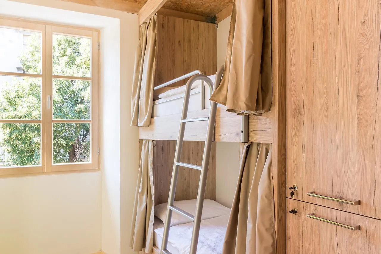 Hostel Antique Pula Croatia